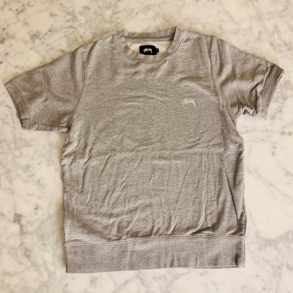 Women’s sweatshirts